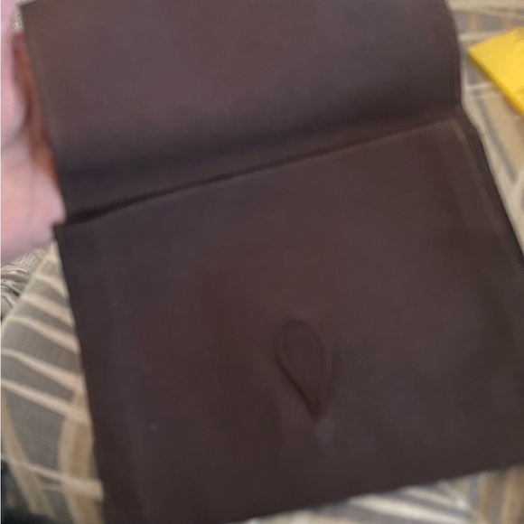 John Hardy Dark Brown Leather Wallet - Picture 5 of 5